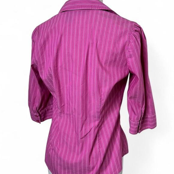 Y2k vintage pink striped button up with fun neckline - Picture 6 of 6